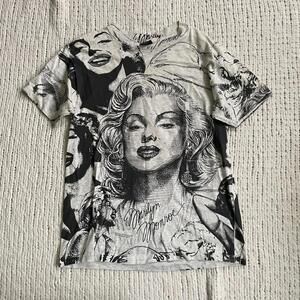 Vintage Marilyn Monroe Graphic T-shirt - Size Large